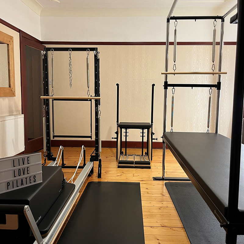 Stott Pilates: Matwork Flow with Weights